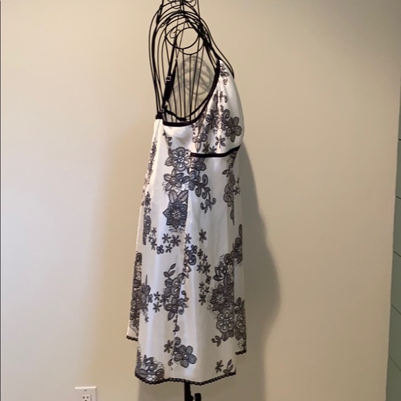 Black & White Lingerie by George - Picture 6 of 8